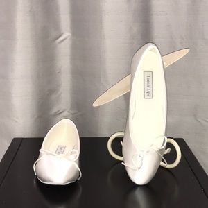 Beautiful Ballet by Benjamin Walk